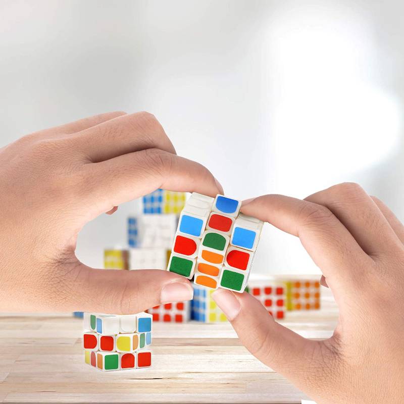 30 Mini Magic Cubes