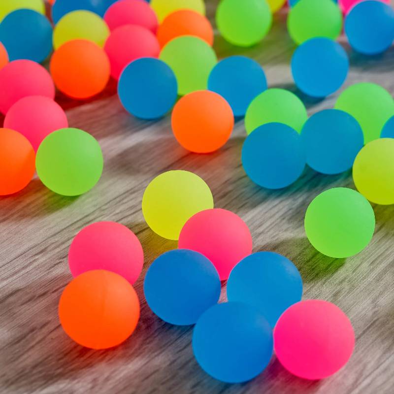 85 Mini Bouncy Balls