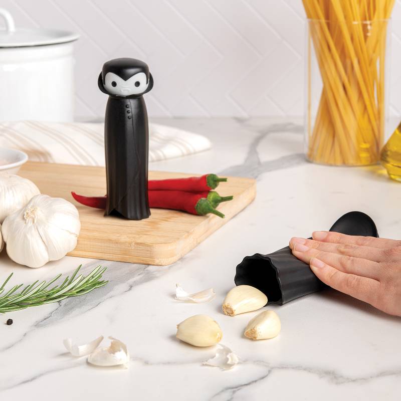 Drac N' Roll Garlic Peeler