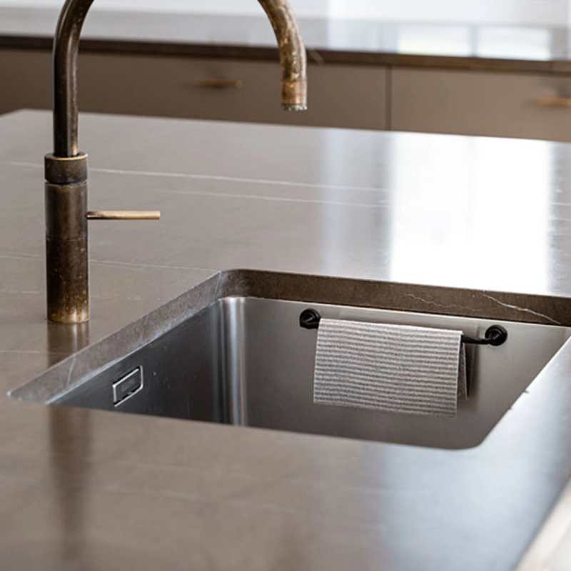 Magnetic Dishcloth Holder