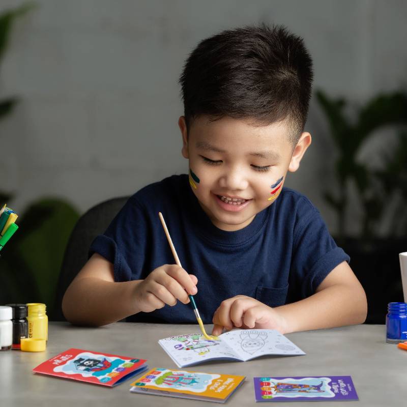 48 Mini Colouring Books