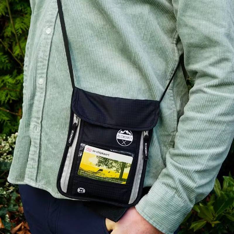 Neckbag RFID