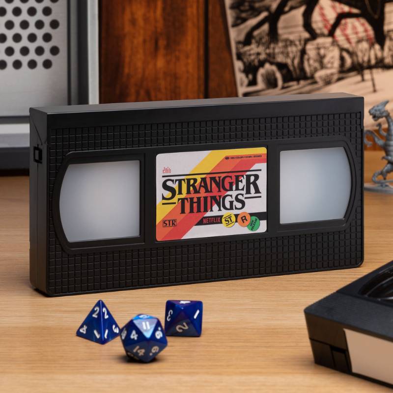 Stranger Things VHS Lampe