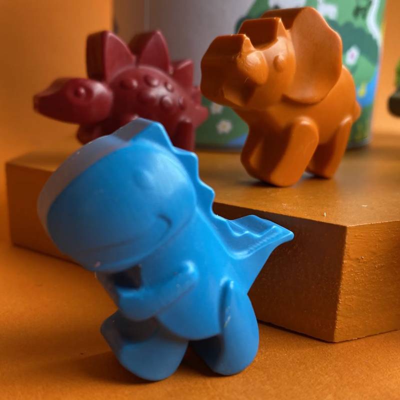 Dinosaur Wax Crayons Gift Tub