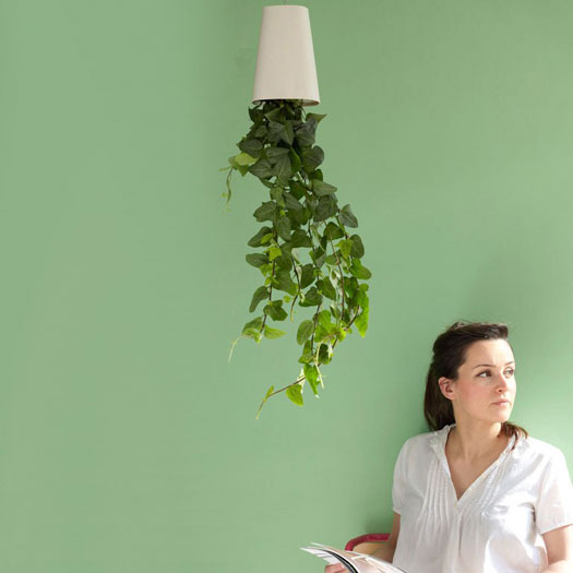 Sky Planter Blumentopf auf dem Kopf