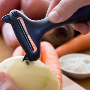 CatPeeler Vegetable Peeler