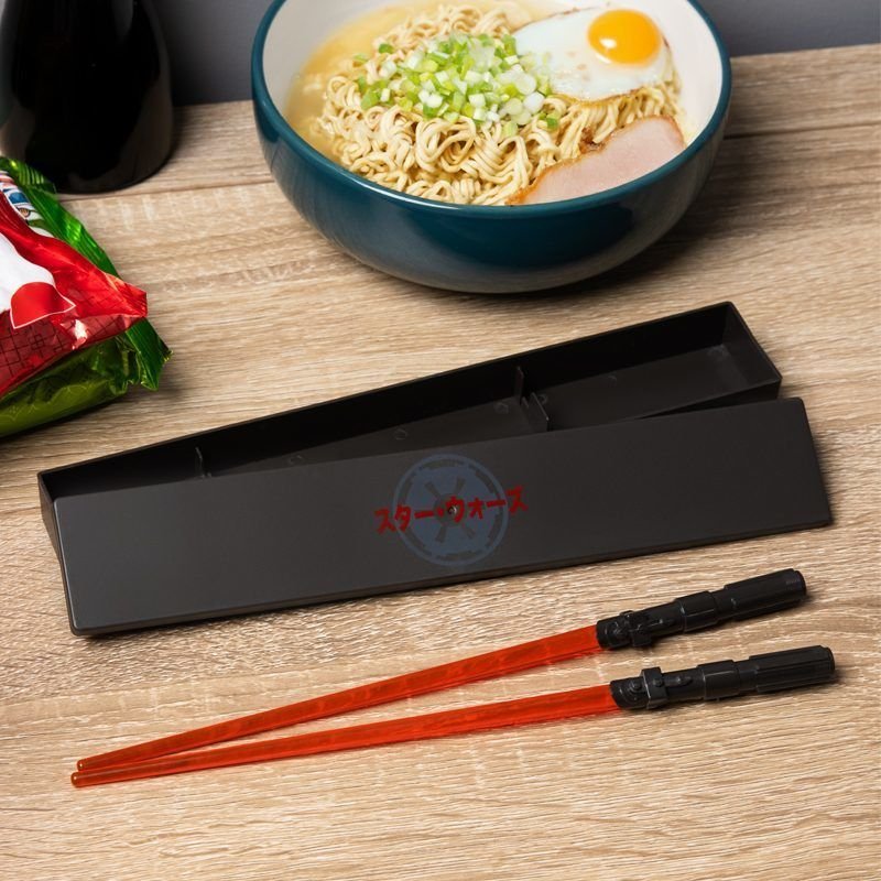Star Wars Lightsaber Chopsticks
