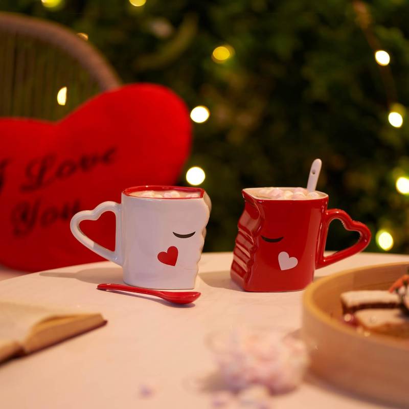 Kissing Mug Set