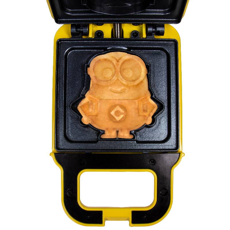 Minions Waffle Maker