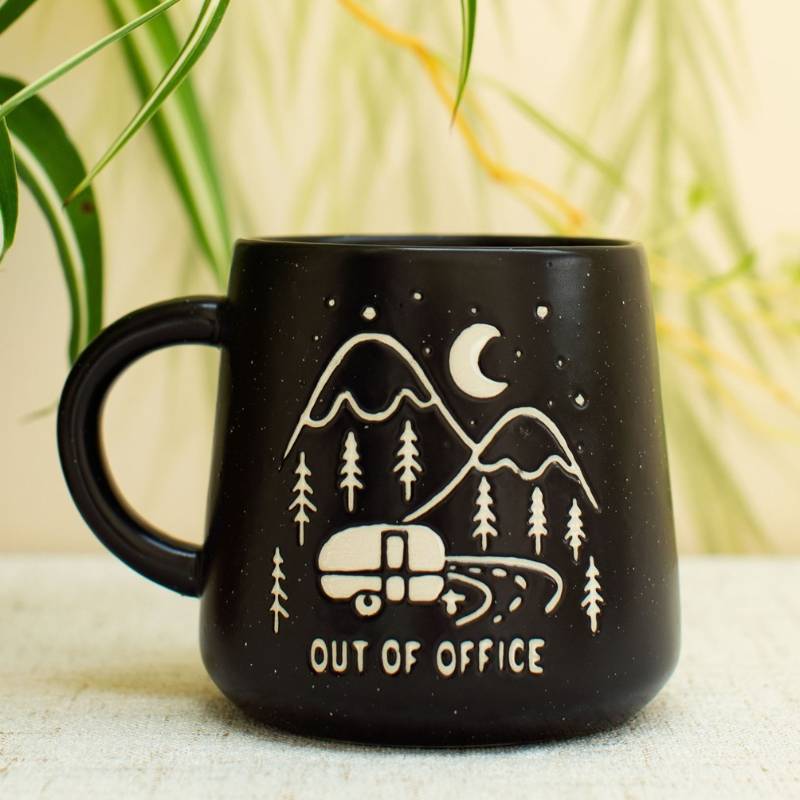 Out of Office Steingut-Tasse