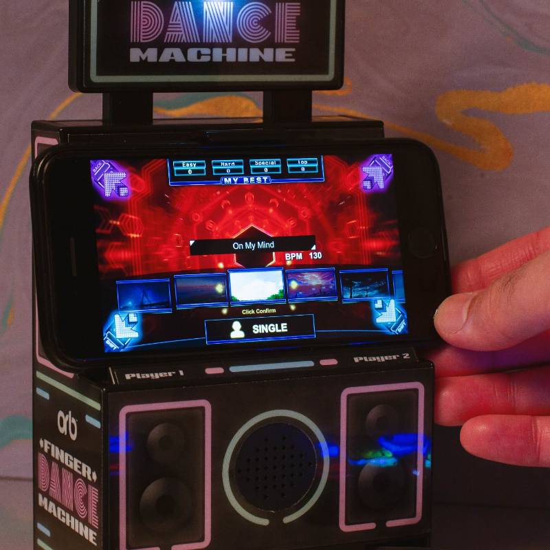 Retro Finger Dance Machine