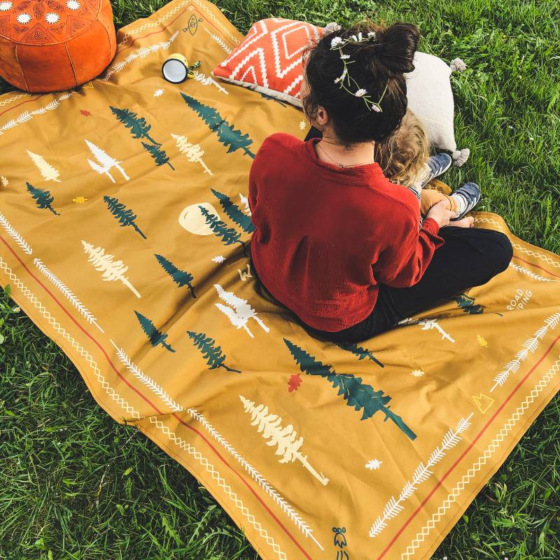 Multifunctional Camping Blanket Wild & Free