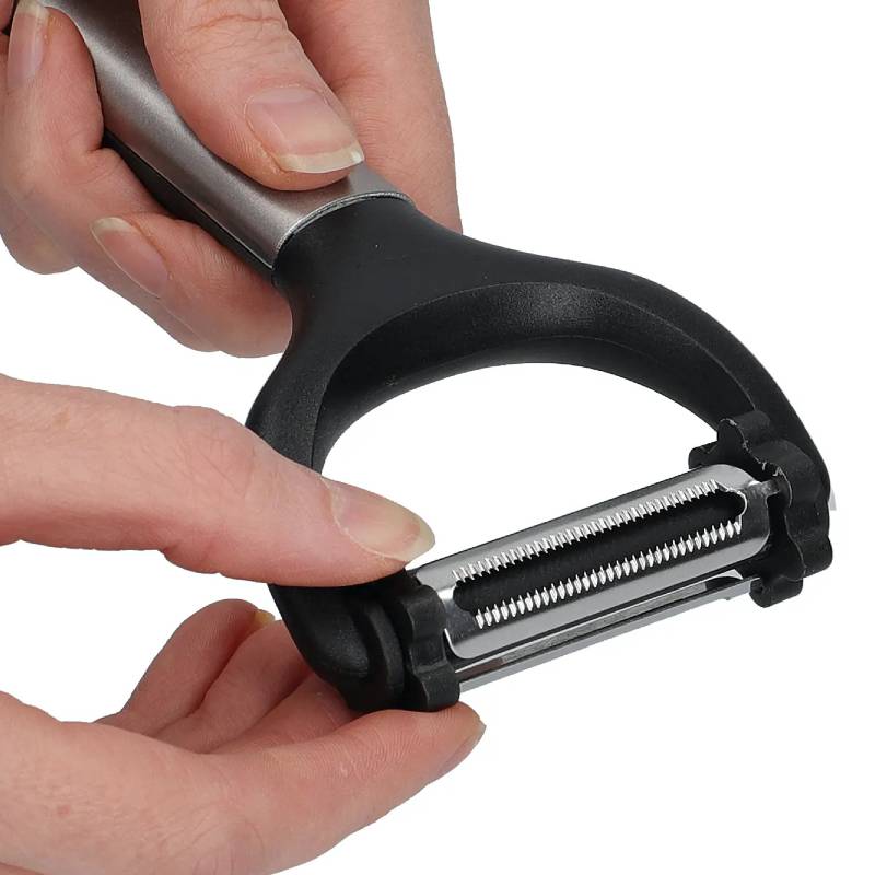 3-in-1 Peeler