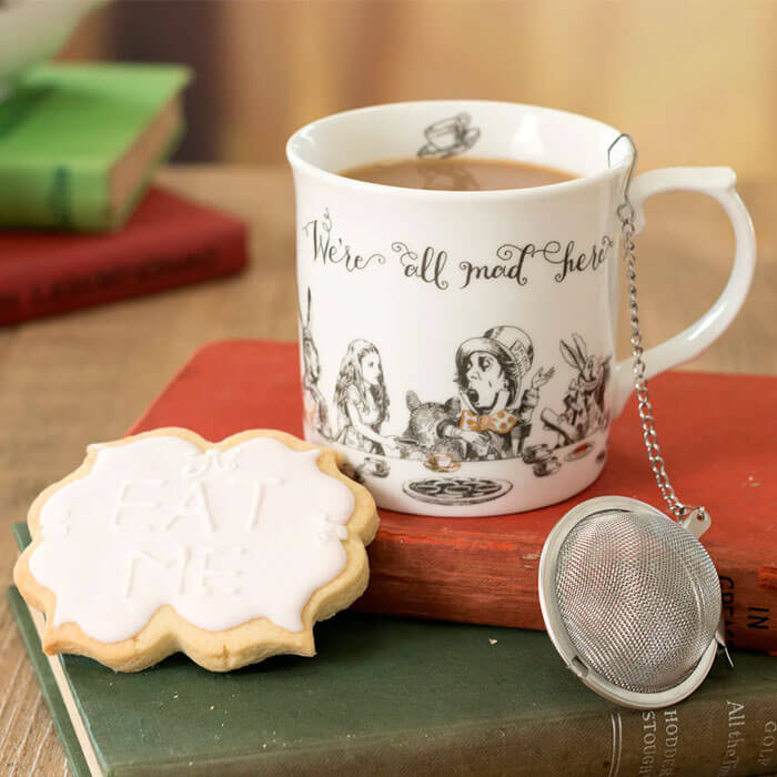 Tasse avec Infuseur Alice au pays des Merveilles - Gadgets et Cadeaux  Originaux