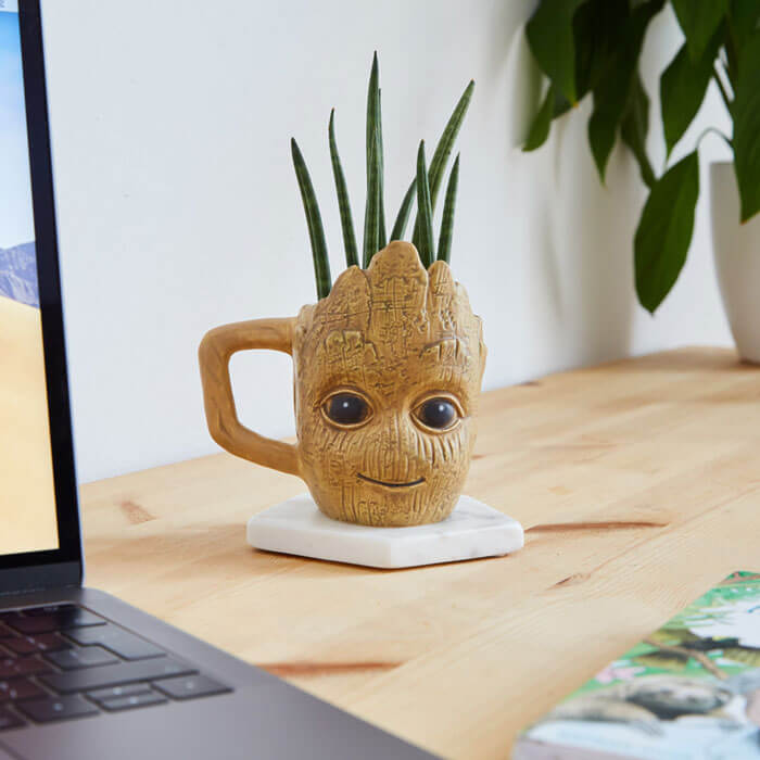 Baby Groot Tasse - Gadgets und Geschenke