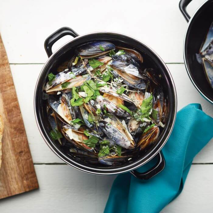 Mediterranean Large Mussels Pot