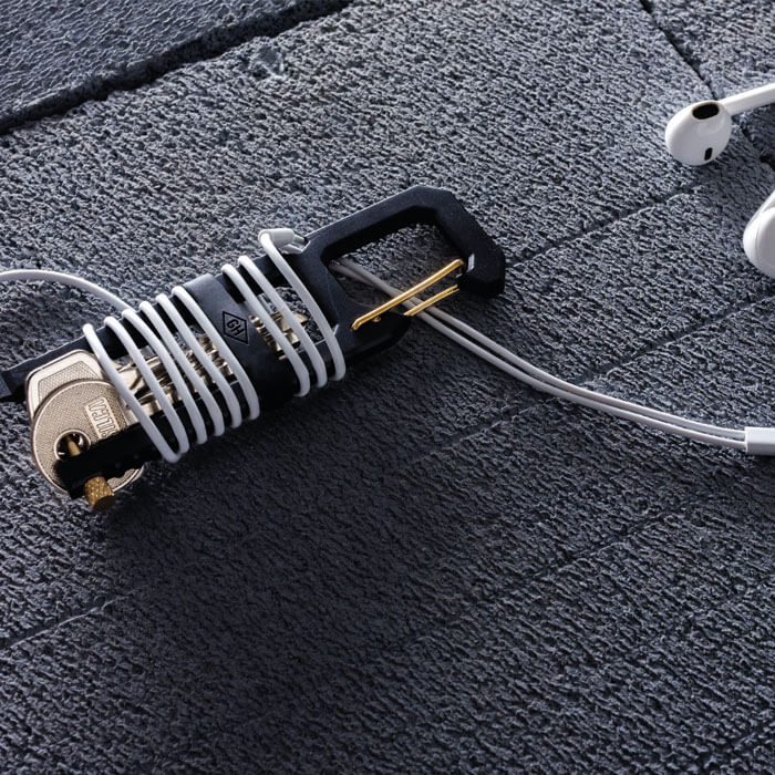 Urban Carabiner Tool