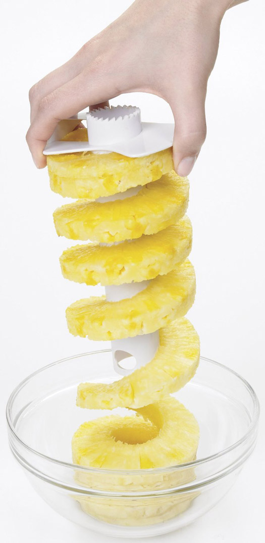 Ratcheting Pineapple Slicer