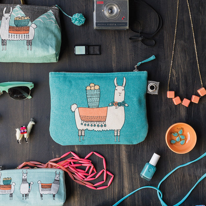 Llamarama - Large Zipper Pouch