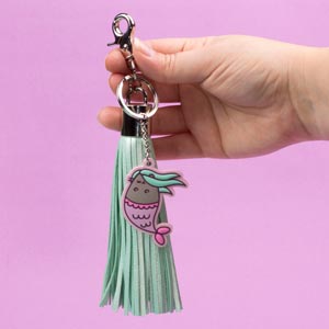 Pusheen Tassel Charger