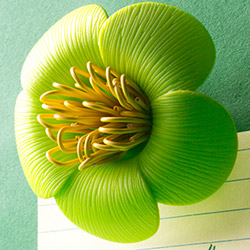 Blossom Paperclip holder Green