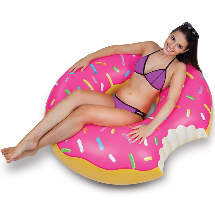 Riesiger Donut Schwimmreifen