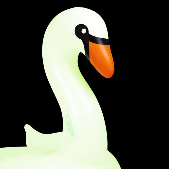 Luxe Float Swan Glow