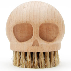 Skull Brush