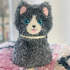 Huggable Mellow Cat